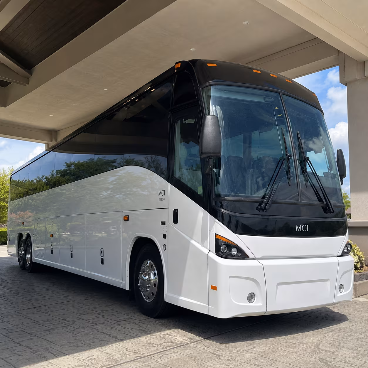airport transportation for tour groups visiting mount rushmore and custer state park