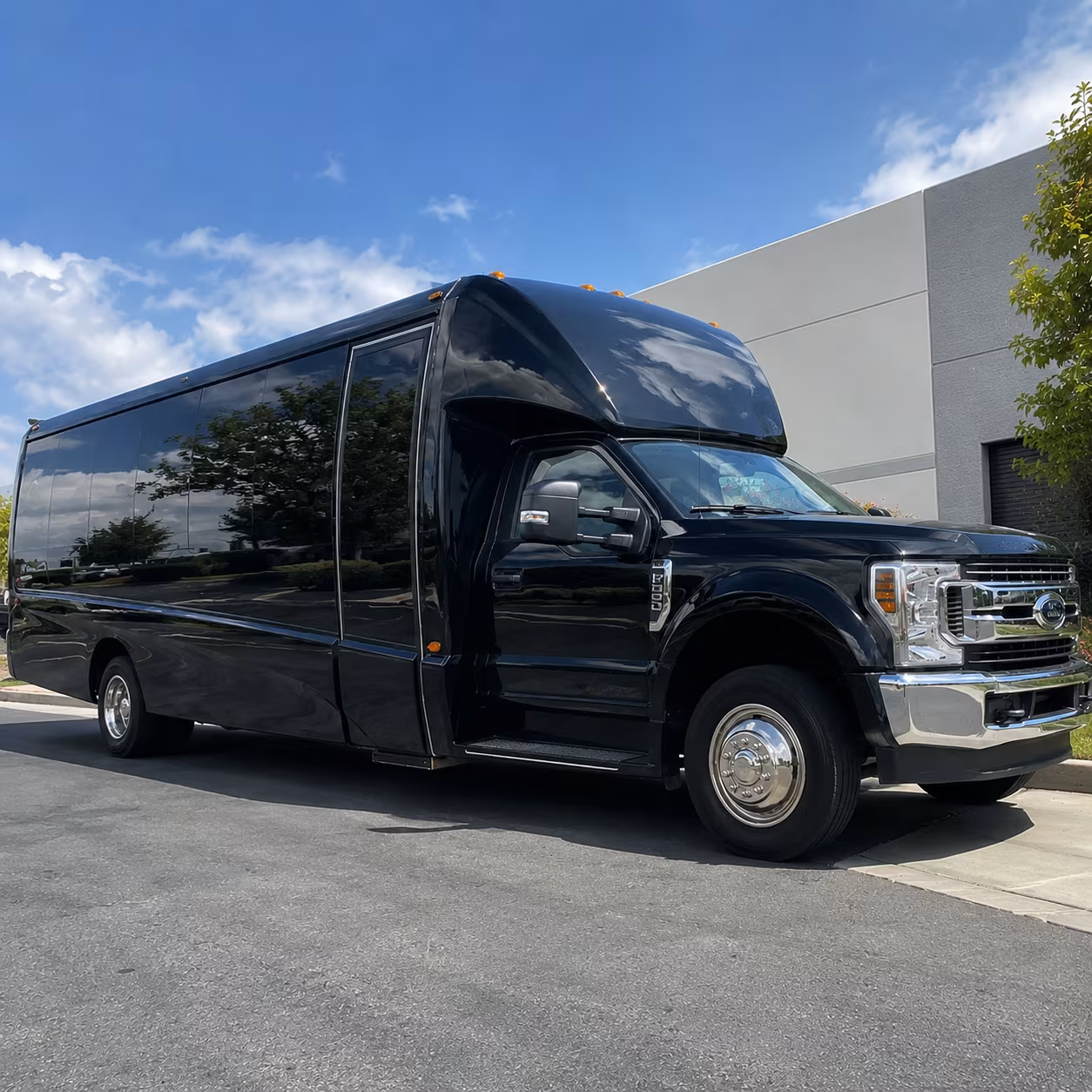 minibus rentals to the journey museum and badlands national park
